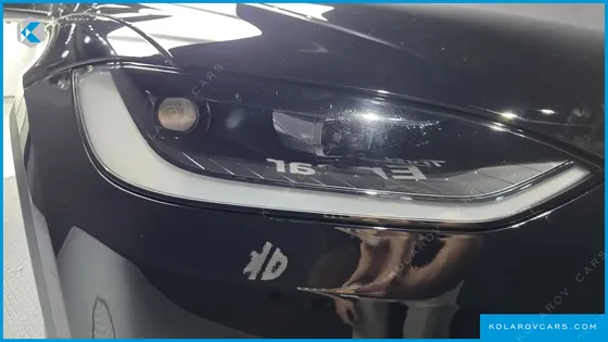 TESLA MODEL X PLAID