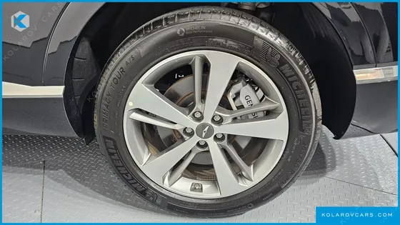 GENESIS GV80 2.5T GASOLINE 2WD