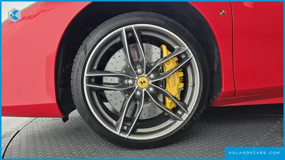 FERRARI 488 3.9