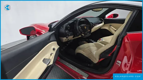 FERRARI 488 3.9