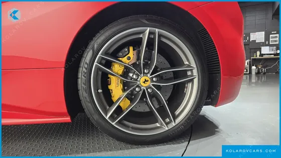 FERRARI 488 3.9