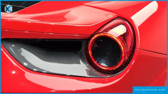FERRARI 488 3.9