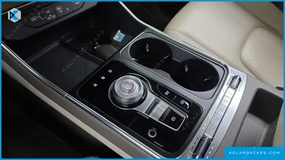 KIA CARNIVAL 9-SEATER SIGNATURE