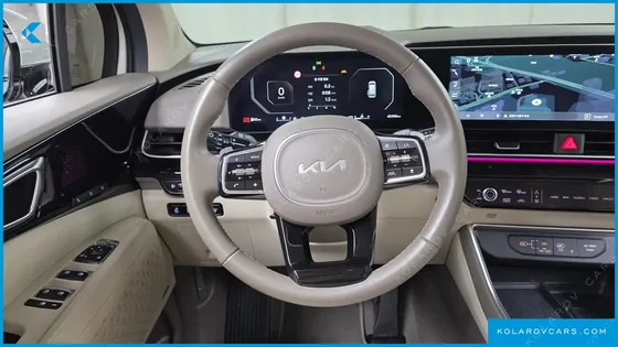 KIA CARNIVAL 9-SEATER SIGNATURE
