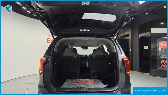KIA CARNIVAL GASOLINE 9-SEATER GRAVITY