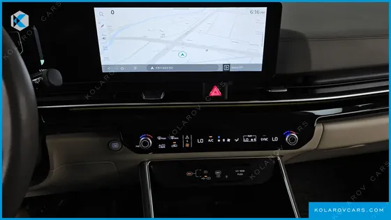 KIA CARNIVAL 9-SEATER GRAVITY