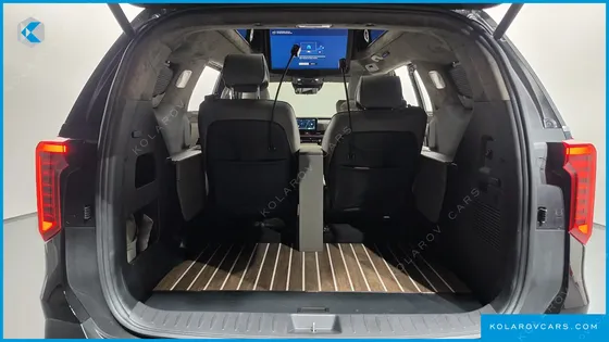 KIA CARNIVAL GASOLINE 9-SEATER HI LIMOUSINE (7-SEATER LIMOUSINE(SPECIAL VEHICLE)