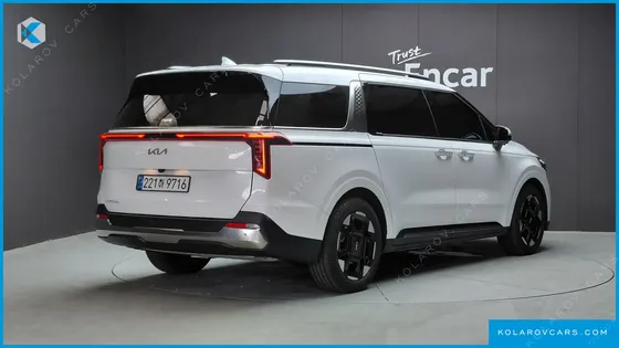 KIA CARNIVAL GASOLINE 9-SEATER NOBLESSE