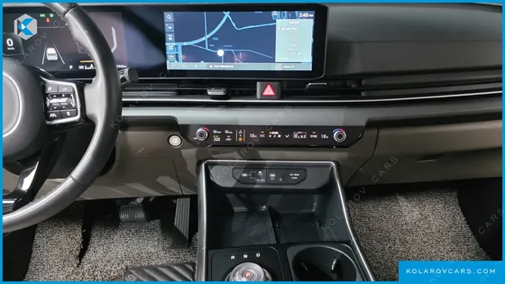 KIA CARNIVAL 9-SEATER PRESTIGE