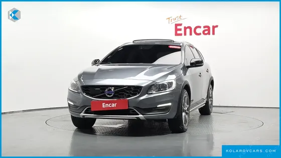 VOLVO V60 D4