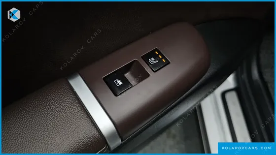 HYUNDAI GRANDEUR PREMIUM