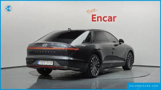 HYUNDAI GRANDEUR CALLIGRAPHY