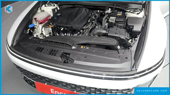 HYUNDAI GRANDEUR 2,5 GASOLINE 2WD