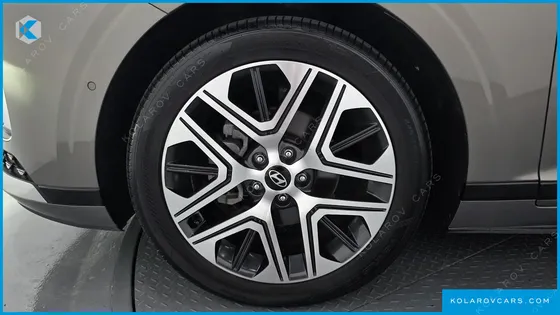 HYUNDAI GRANDEUR EXCLUSIVE