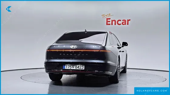 HYUNDAI GRANDEUR CALLIGRAPHY