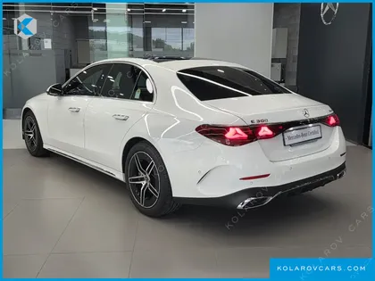 MERCEDES E-CLASS E300 4MATIC AMG LINE