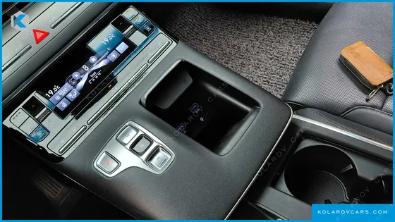 HYUNDAI GRANDEUR PREMIUM