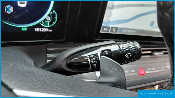 HYUNDAI GRANDEUR PREMIUM