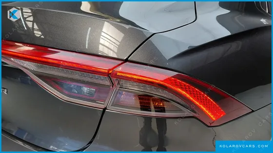 HYUNDAI GRANDEUR PREMIUM