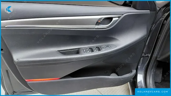 HYUNDAI GRANDEUR PREMIUM