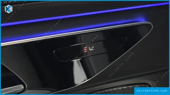 MERCEDES E-CLASS E200 AVANTGARDE