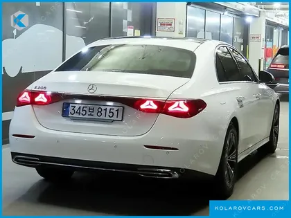 MERCEDES E-CLASS E200 AVANTGARDE