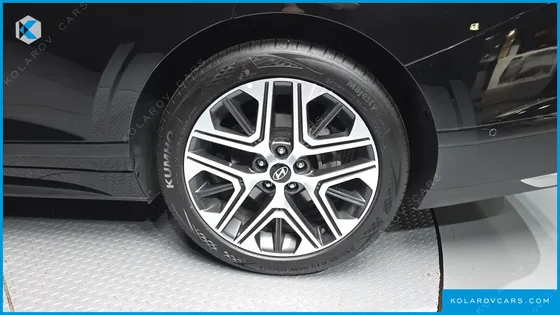 HYUNDAI GRANDEUR 2,5 GASOLINE 2WD