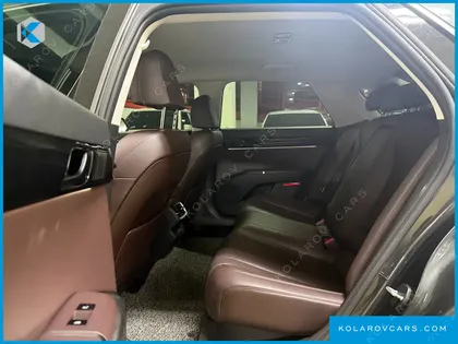 HYUNDAI GRANDEUR 2,5 GASOLINE 2WD