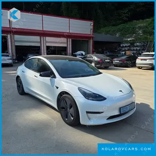TESLA MODEL 3 LONG RANGE AWD