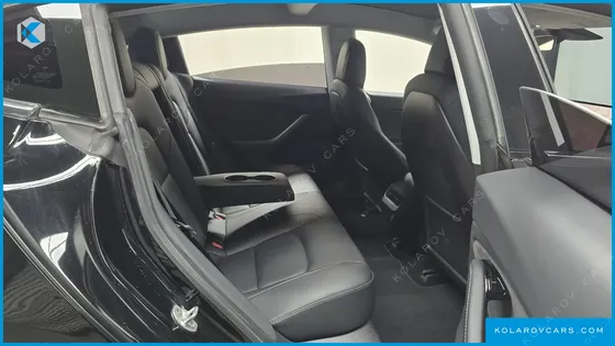 TESLA MODEL 3 LONG RANGE AWD