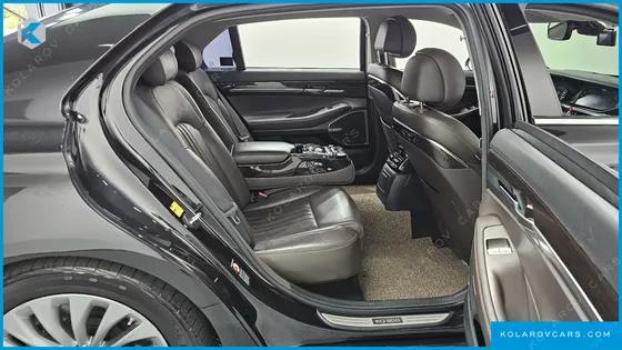 GENESIS EQ900 3.8 GDI AWD