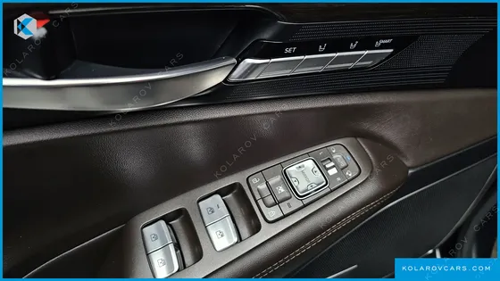 GENESIS EQ900 3.8 GDI AWD