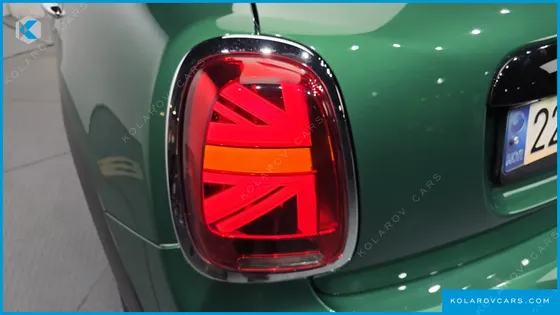 MINI COOPER 5DOOR CLASSIC PLUS LAUNCH PACK