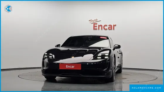 PORSCHE TAYCAN 4S