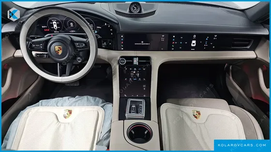 PORSCHE TAYCAN 4S