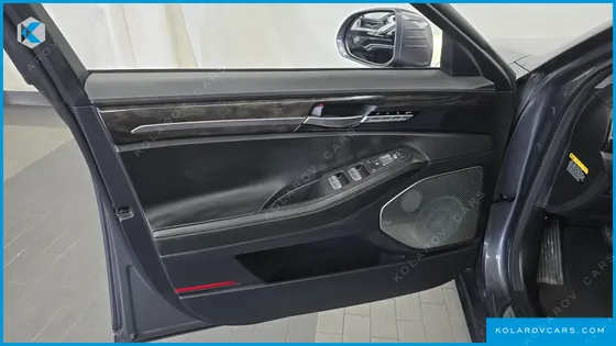 GENESIS EQ900 5.0 GDI AWD