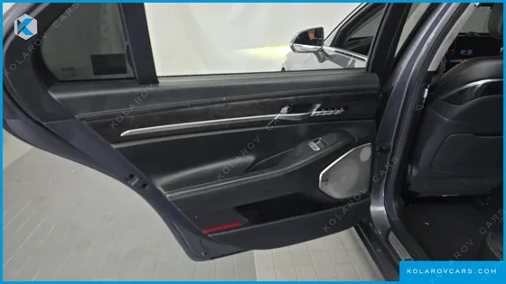 GENESIS EQ900 5.0 GDI AWD