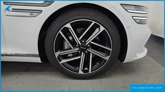 GENESIS G80 GASOLINE 2.5 TURBO AWD
