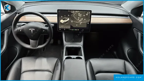 TESLA MODEL Y LONG RANGE AWD