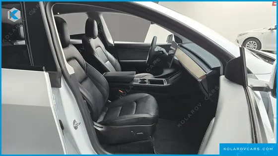 TESLA MODEL Y LONG RANGE AWD