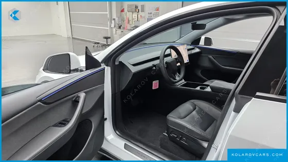 TESLA MODEL Y RWD