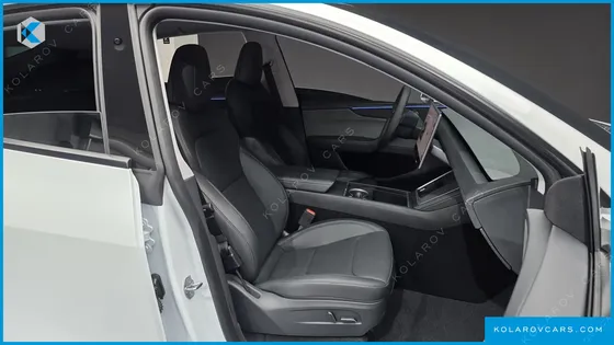 TESLA MODEL Y RWD