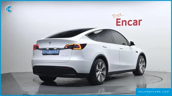 TESLA MODEL Y LONG RANGE AWD