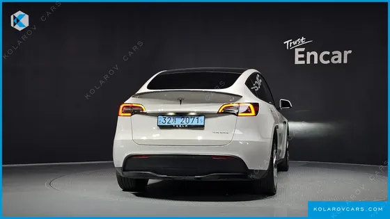 TESLA MODEL Y LONG RANGE AWD