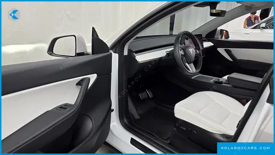 TESLA MODEL Y LONG RANGE AWD