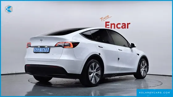 TESLA MODEL Y LONG RANGE AWD