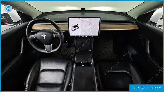TESLA MODEL Y LONG RANGE AWD