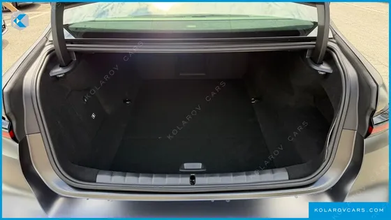BMW I7 XDRIVE 60 FREEZE SEOUL EDITION