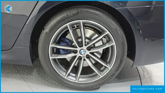 BMW 5 SERIES 520I M SPORT