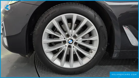 BMW 5 SERIES 520I LUXURY